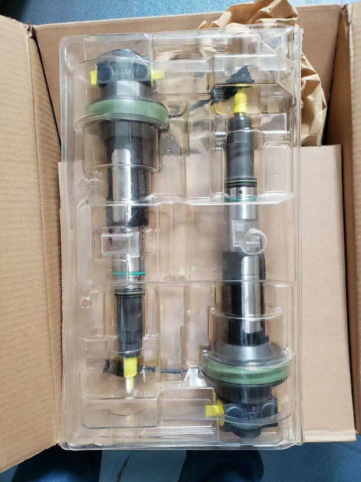 4964170  Cummins QSK19 Bosch diesel injector 4964170 Y431K05420