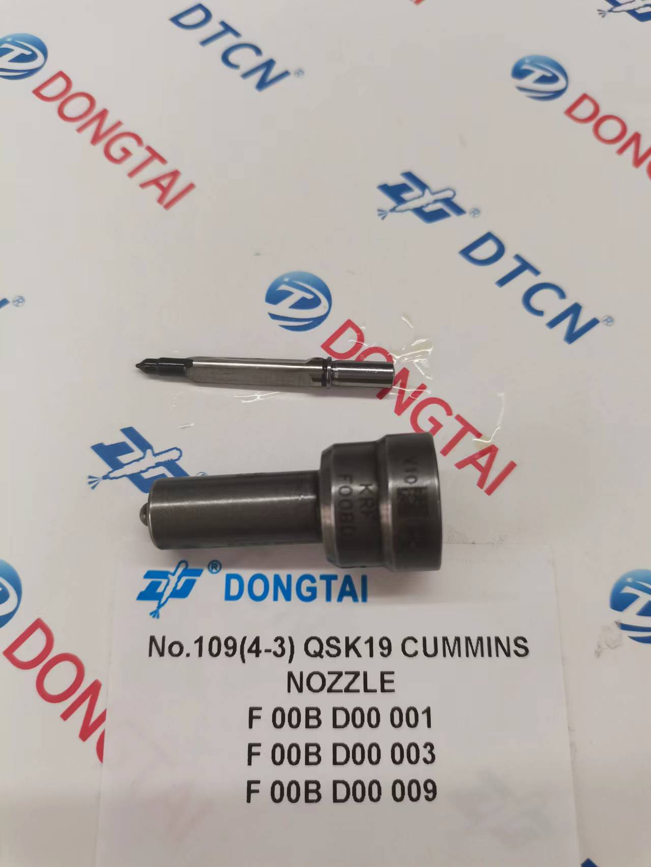 NO.109(4-3) QSK19 CUMMINS NOZZLE  F 00B D00 001/F 00B D00 003 /F 00B D00 009